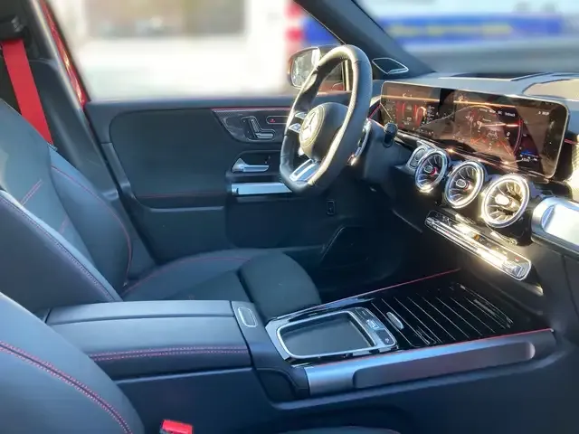 Mercedes-Benz GLB 35 AMG
