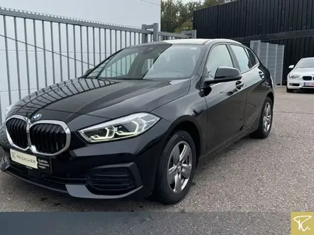 BMW 118
