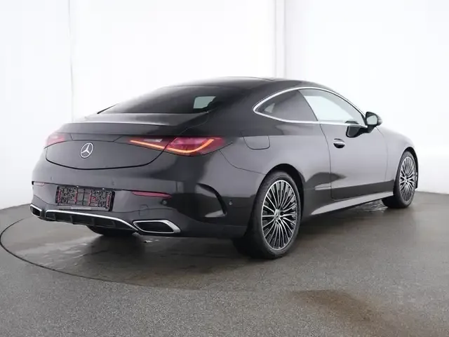 Mercedes-Benz CLE 200