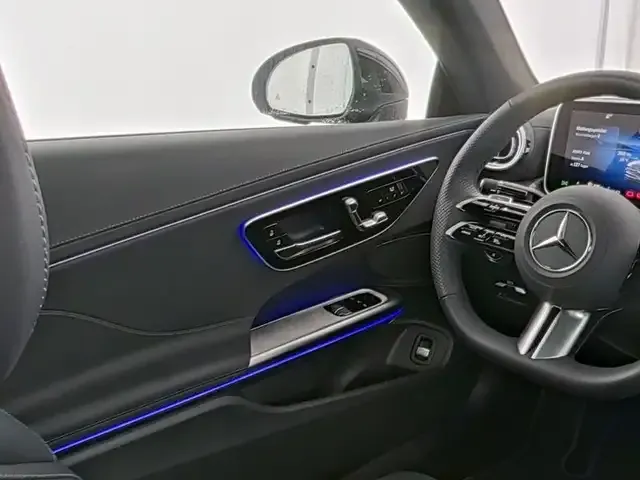 Mercedes-Benz CLE 200