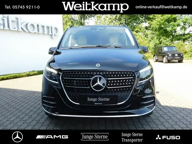 Mercedes-Benz V 220