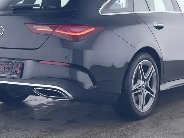 Mercedes-Benz CLA 200