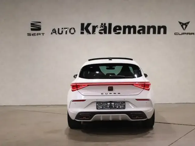 CUPRA Leon