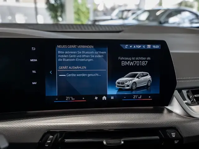 BMW 218