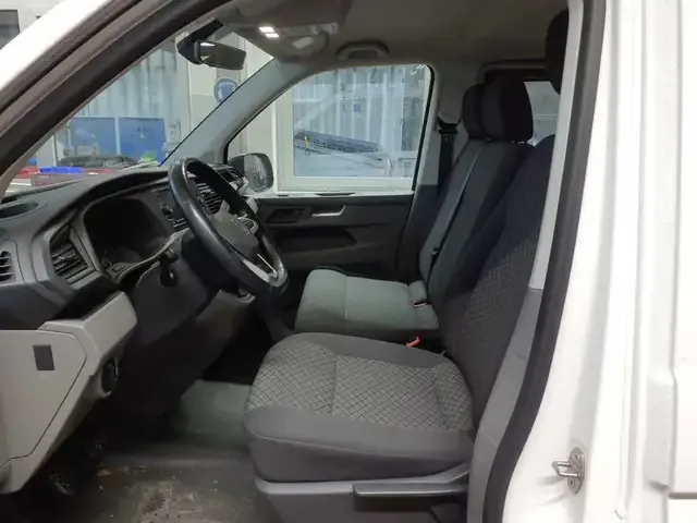 Volkswagen T6.1 Caravelle