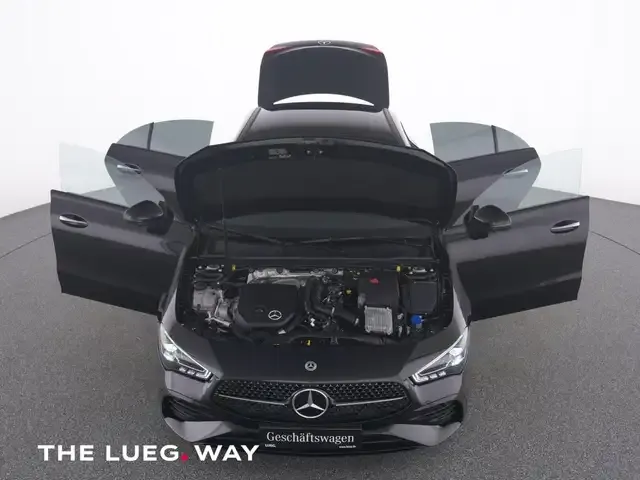 Mercedes-Benz CLA 180