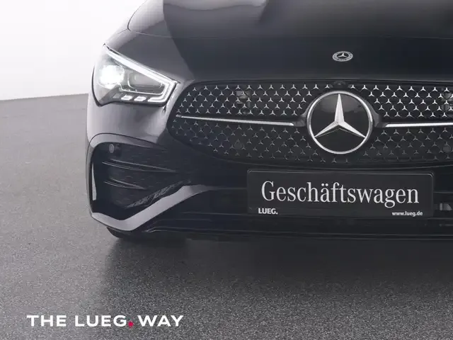 Mercedes-Benz CLA 180