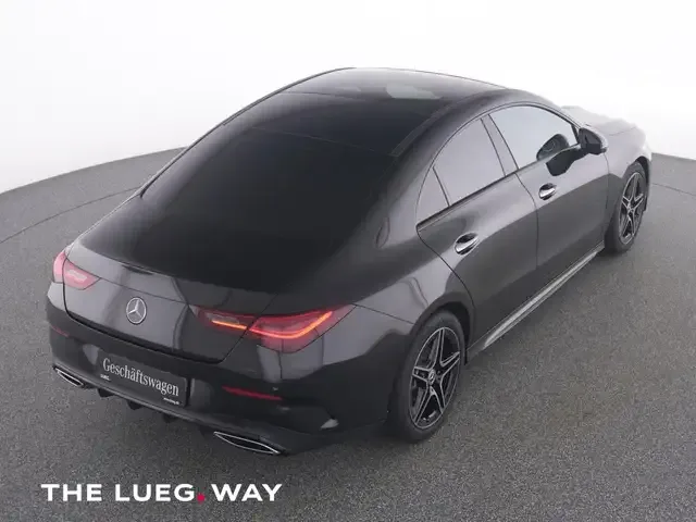 Mercedes-Benz CLA 180