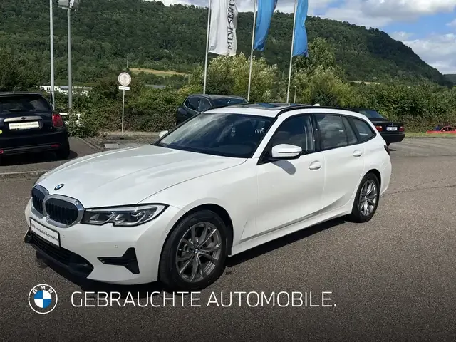 BMW 330