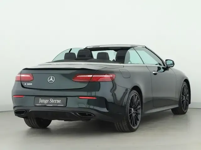 Mercedes-Benz E 300