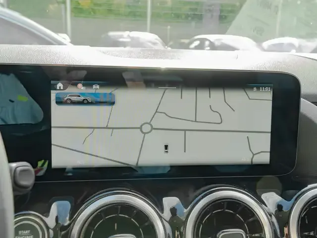 Mercedes-Benz GLA 180