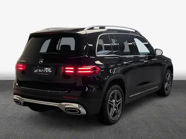 Mercedes-Benz GLB 200