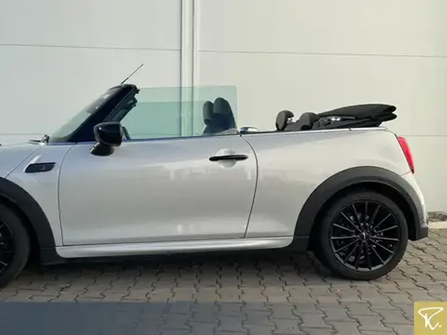 MINI Cooper S Cabrio