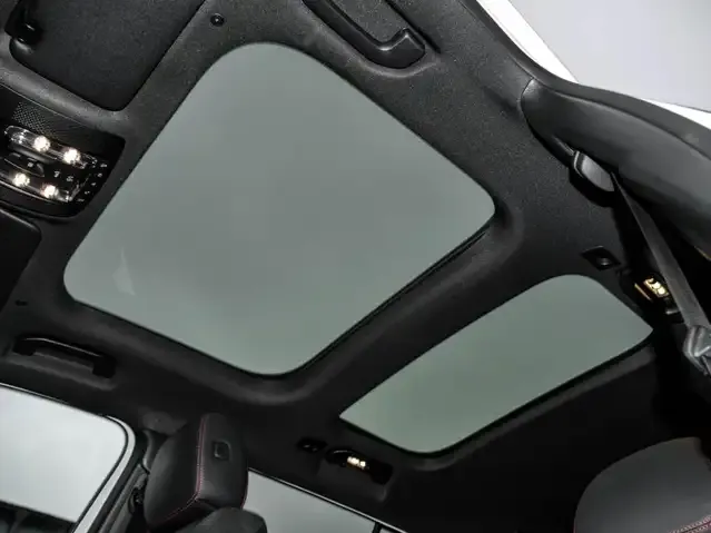 Mercedes-Benz EQB 300