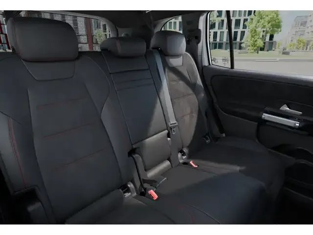 Mercedes-Benz EQB 300