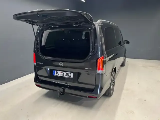 Mercedes-Benz V 250