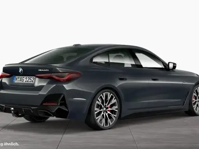 BMW 440