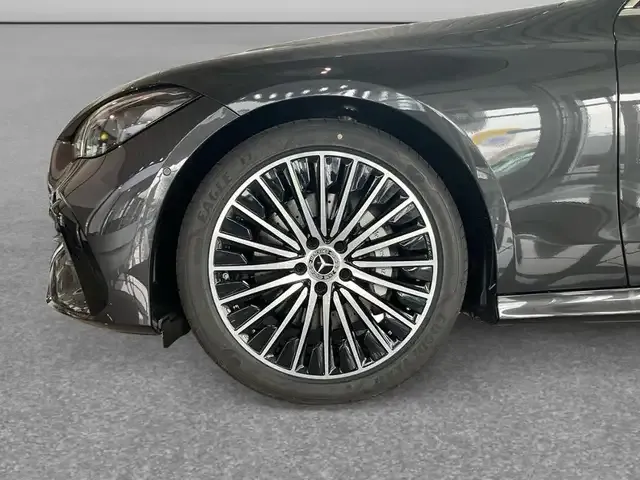 Mercedes-Benz CLE 200