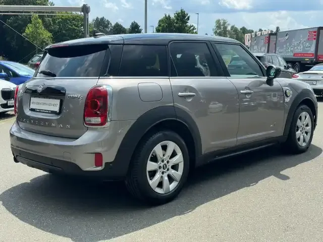 MINI Cooper SE Countryman