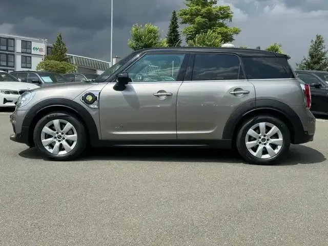MINI Cooper SE Countryman