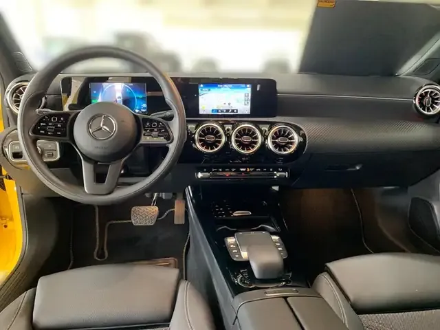 Mercedes-Benz A 250