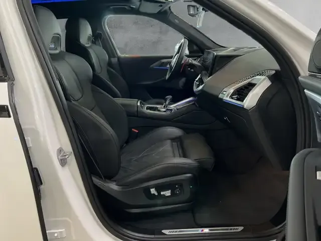 BMW XM