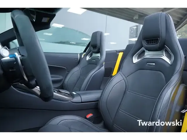 Mercedes-Benz SL 63 AMG