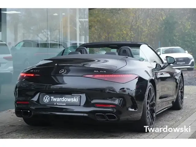 Mercedes-Benz SL 63 AMG