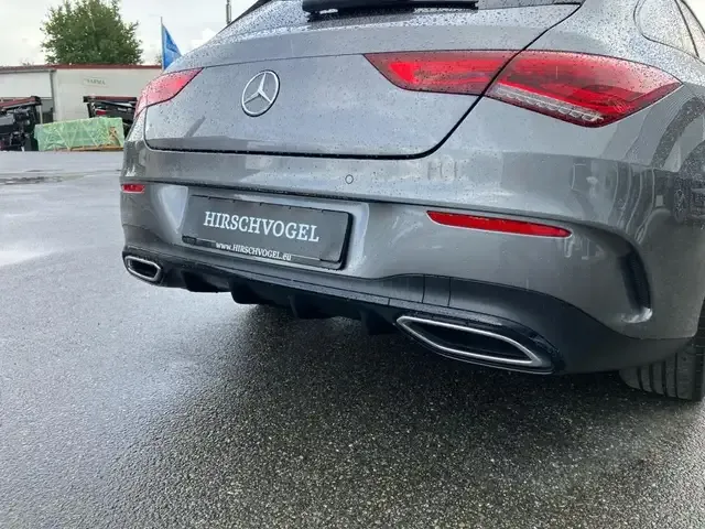 Mercedes-Benz CLA 250