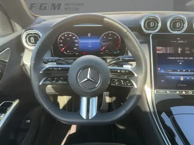 Mercedes-Benz GLC 220