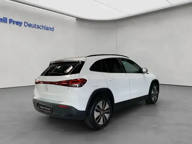 Mercedes-Benz EQA 250