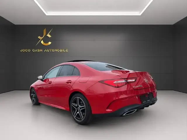 Mercedes-Benz CLA 200