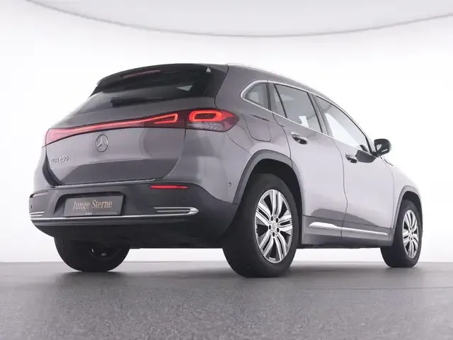 Mercedes-Benz EQA 250