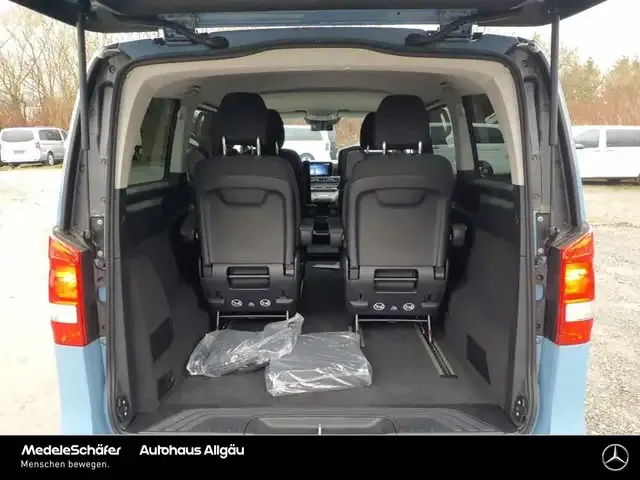 Mercedes-Benz EQV 300