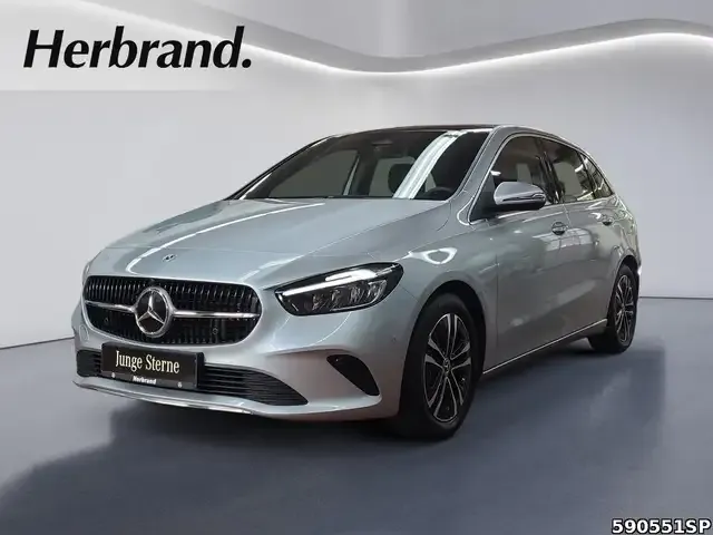 Mercedes-Benz B 200