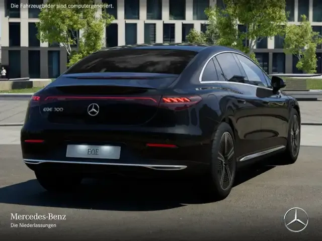 Mercedes-Benz EQE 300