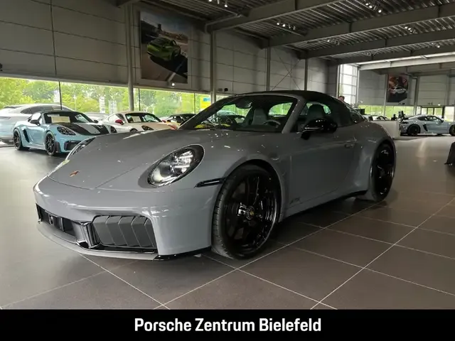 Porsche 992