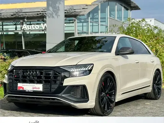 Audi SQ8
