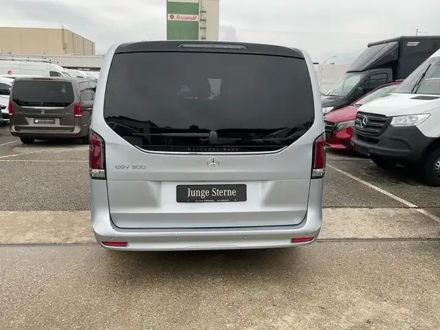 Mercedes-Benz EQV 300