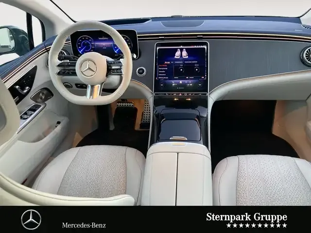 Mercedes-Benz EQE 350