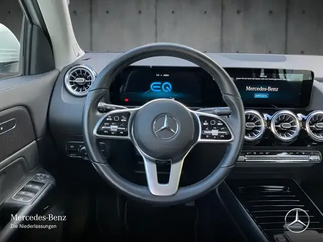 Mercedes-Benz EQA 250