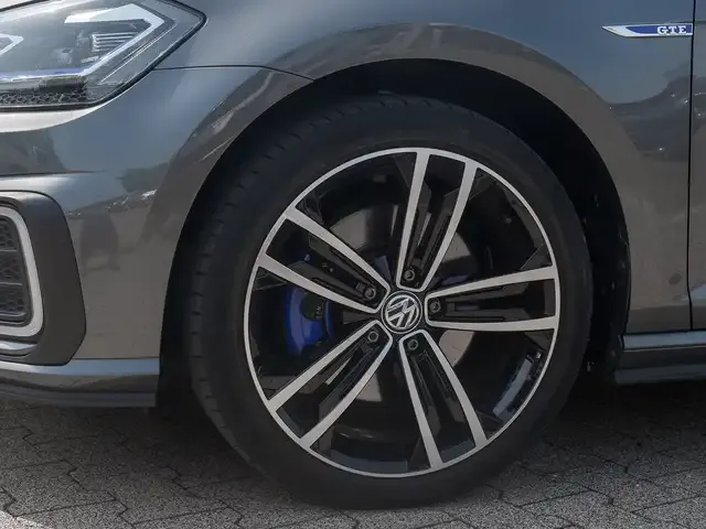 Volkswagen Golf GTE