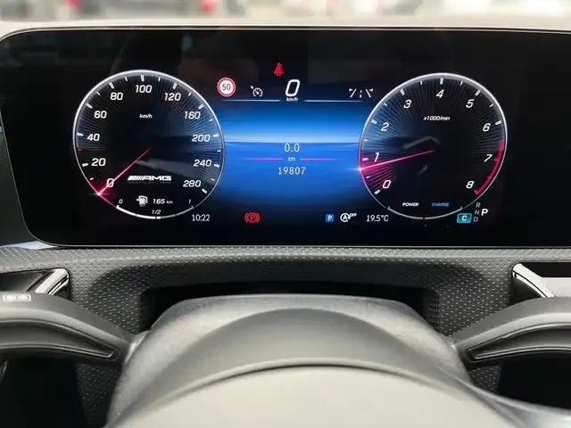Mercedes-Benz CLA 35 AMG