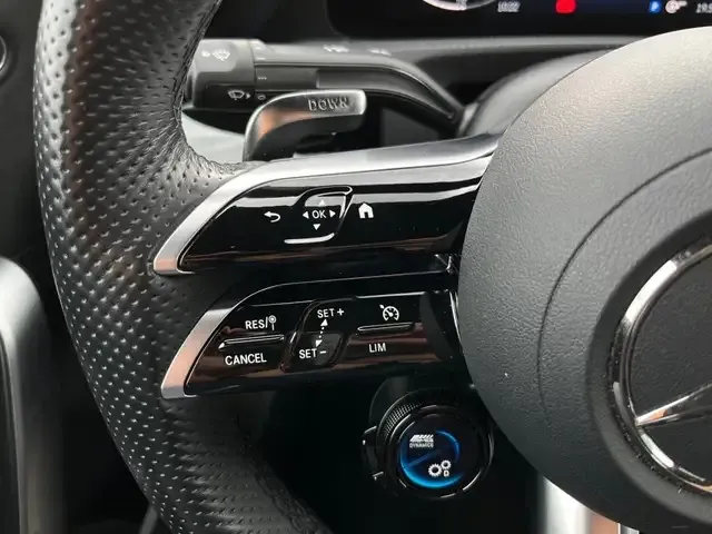 Mercedes-Benz CLA 35 AMG