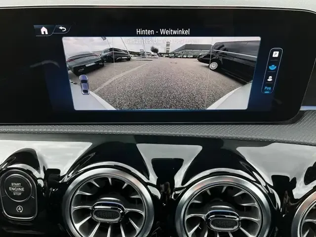 Mercedes-Benz CLA 35 AMG