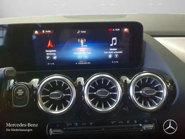 Mercedes-Benz GLA 250