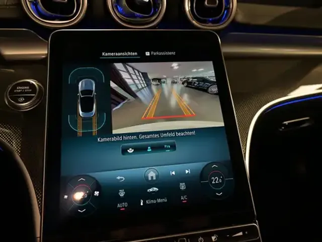 Mercedes-Benz CLE 200