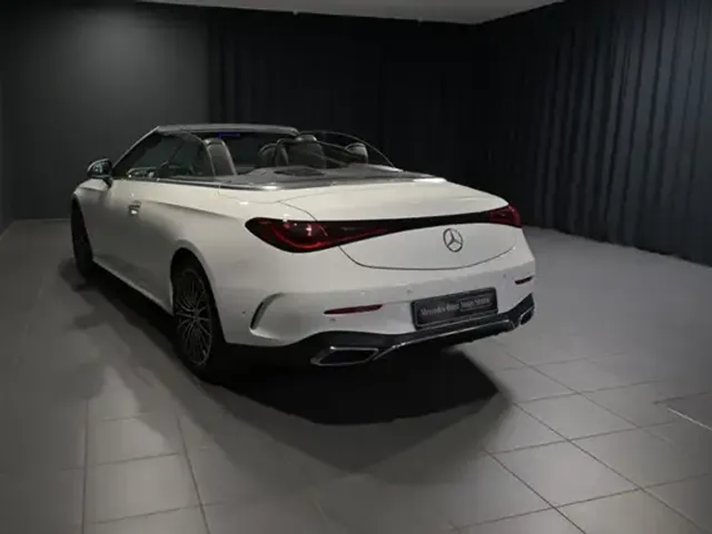 Mercedes-Benz CLE 200