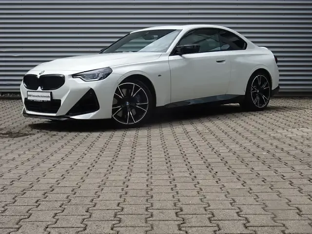BMW 240