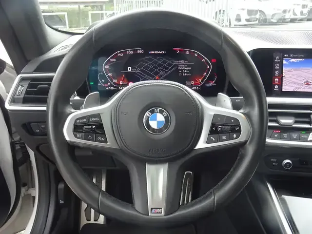 BMW 240